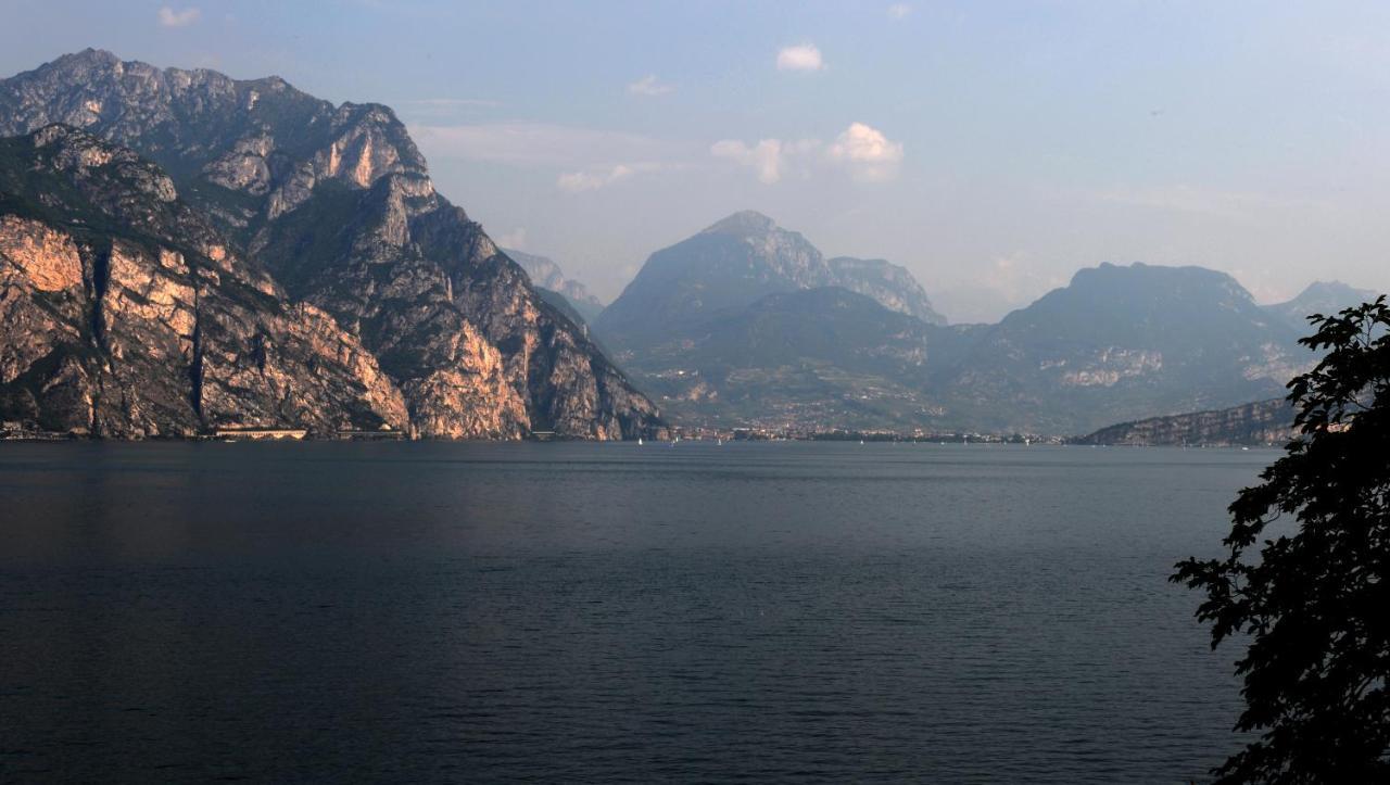 Camping Alpino - Nature Village Malcesine Eksteriør billede